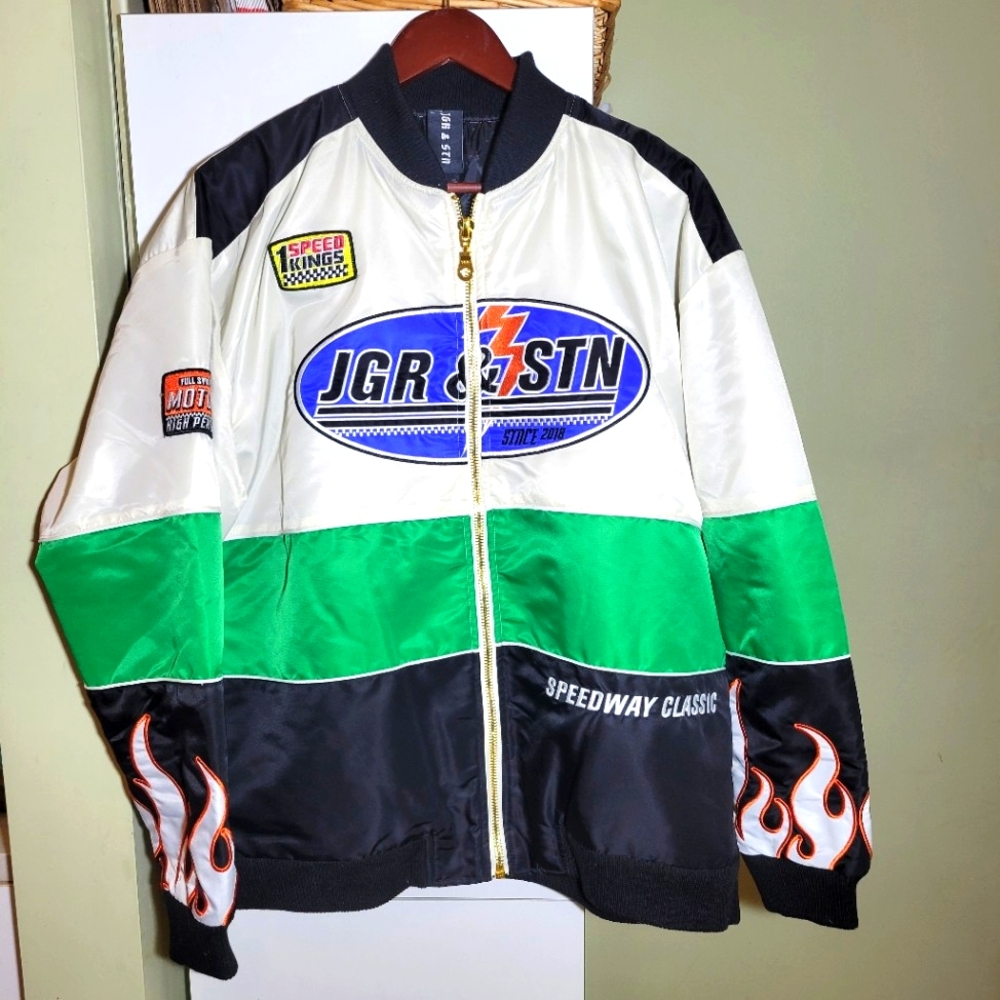 Women's Bomber Jacket - Green and Black